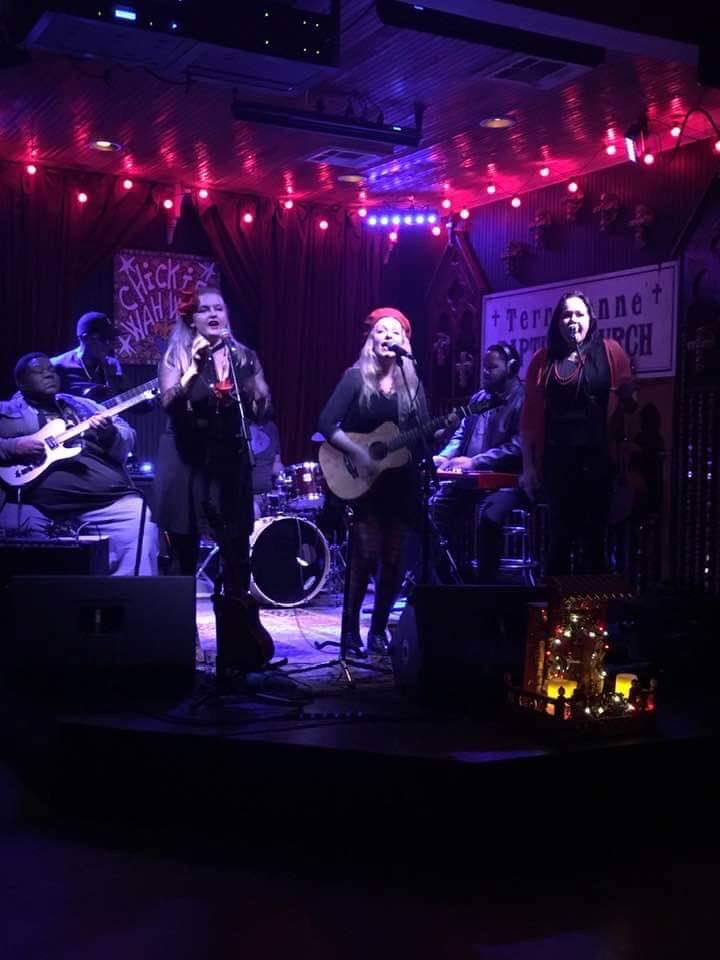 msbelindabutler's tweet photo. @RhiannonGiddens Chickie Wah Wah, New Orleans, March 2020. https://t.co/uwKkj7ZJF9