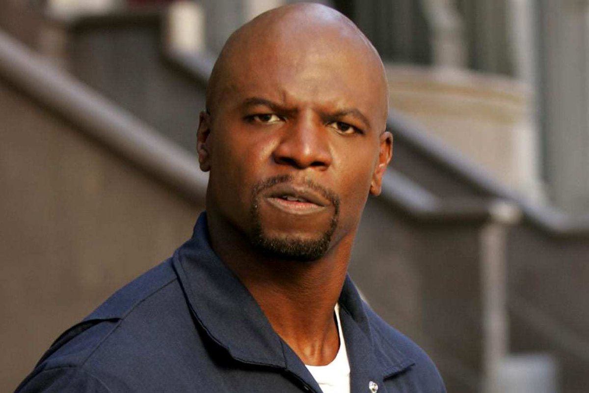 1/ galera, passei os últimos dias elaborando uma teoria q queria apresentar para vocês. é mais complexo do q isso, mas de maneira simples a teoria diz q o Julius Rock (pai do Chris em 'Todo Mundo Odeia o Chris') é o Batman. chega aqui!