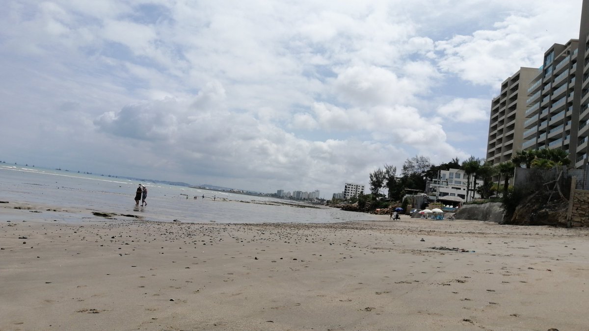 JhonnySoledispa's tweet photo. En mi meta de caminarme toda la ruta del spondylus, hoy camine de chipipe hasta libertad, y conociendo lugares hermosos como, Santa Rosa y Puerto Lucía, que no cocina https://t.co/PiX8CYAxom