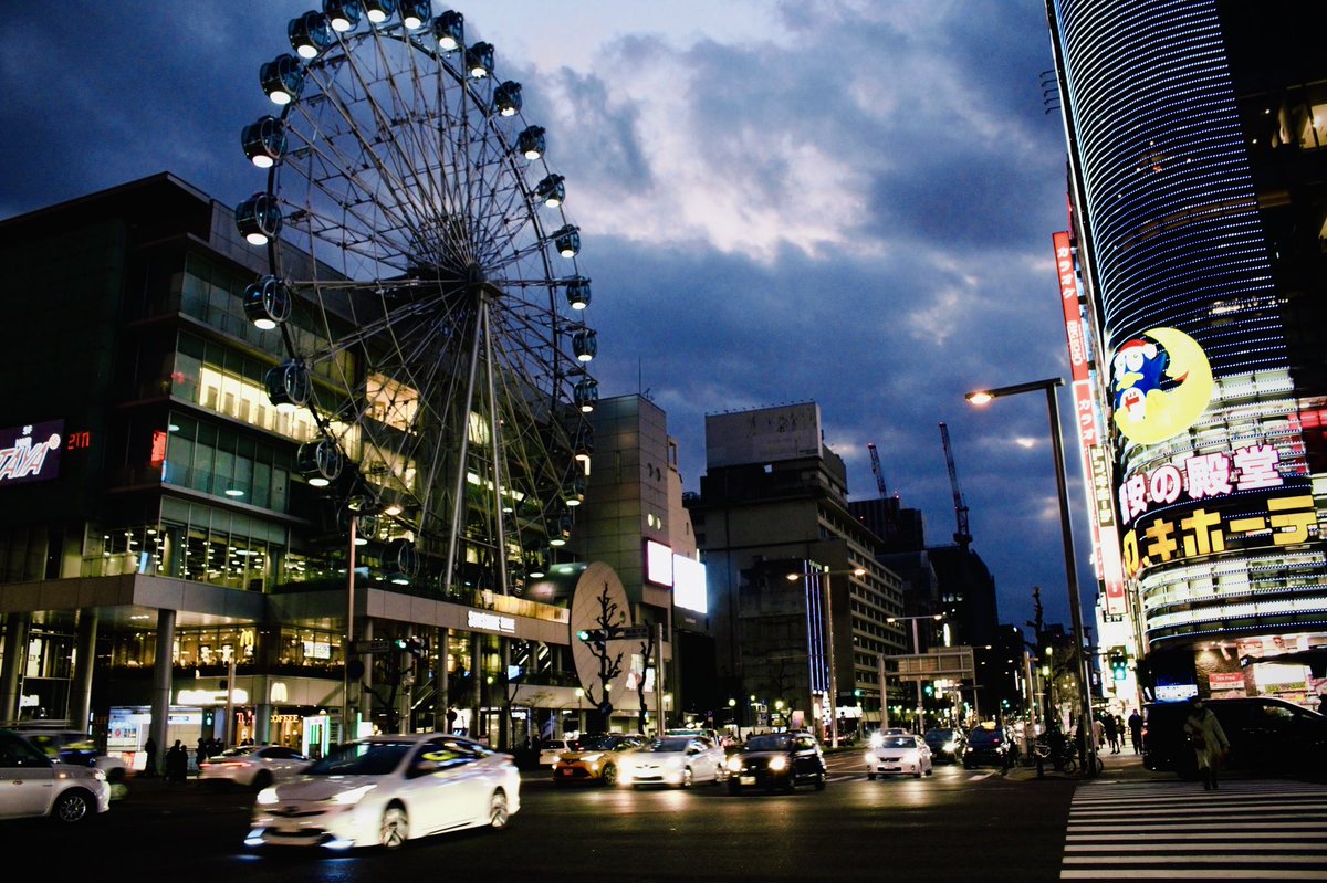 AzM_create's tweet photo. 名古屋で撮影してきました！
一眼ってやっぱすごいいい写真が撮れる
#名古屋
#一眼 https://t.co/8LWthXsoqh
