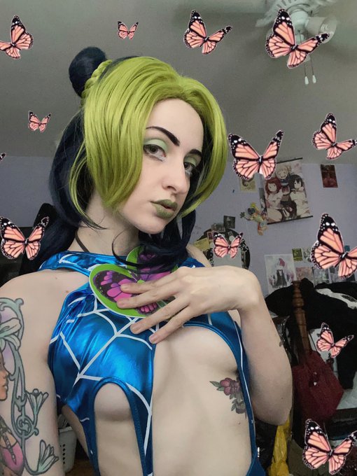 How else do you think Jolyne Got Herm&egrave;s&rsquo; attention?? やれやれだわ！( ^&omega;^ )🦋🖤 https://t.co/CIwxCLbGEn<a href="/tag/fembois"class="tags"><span>#fembois</span></a>