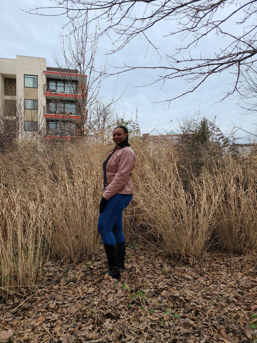 MzArmyStrng5Str's tweet image. #bts #videoshoot #TheKeyOfLife #TheKeyMoment #modellyfe #actorlyfe #TallModel #fitmodel #runway #CurvyModel