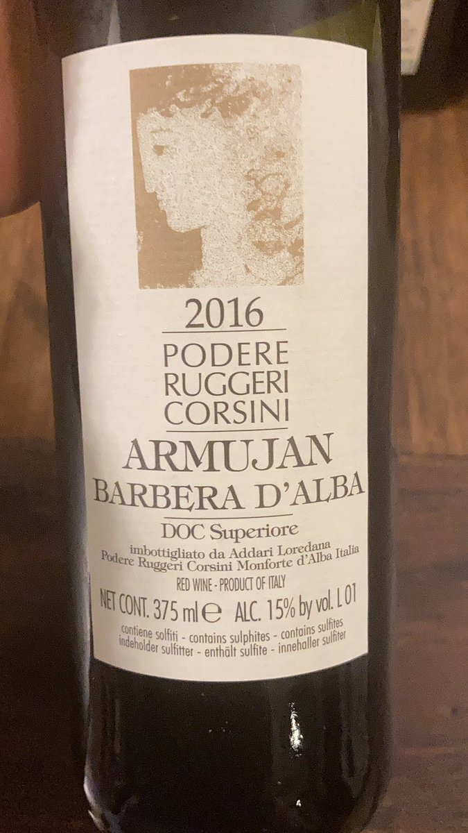 Doing some #ItalianWineScholar studying #barberaSuperiore #Alba By law, must be 12mo in oak #DOC #Italianvarietals #winelife