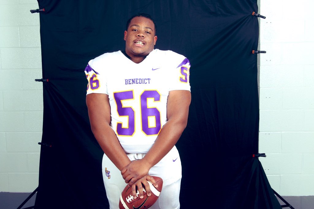 ZavionRogers56 tweet media