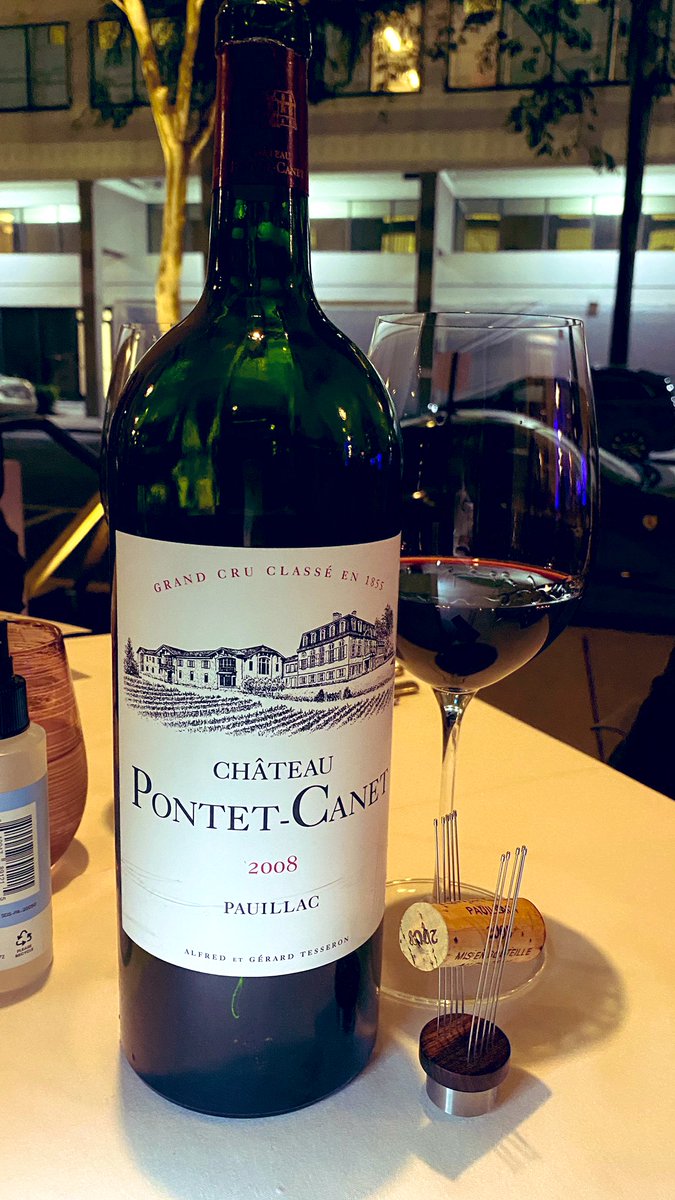 And a little vino... of course! 😍 #pontetcanet