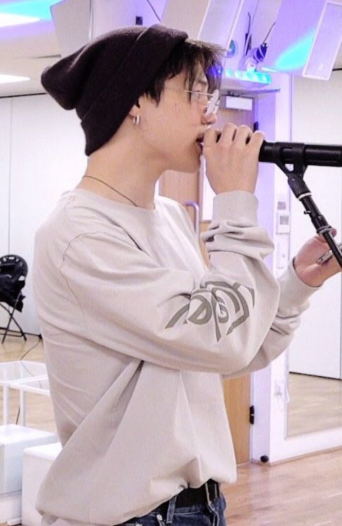 park jimin being the “it boy” boyfriend —a needed thread