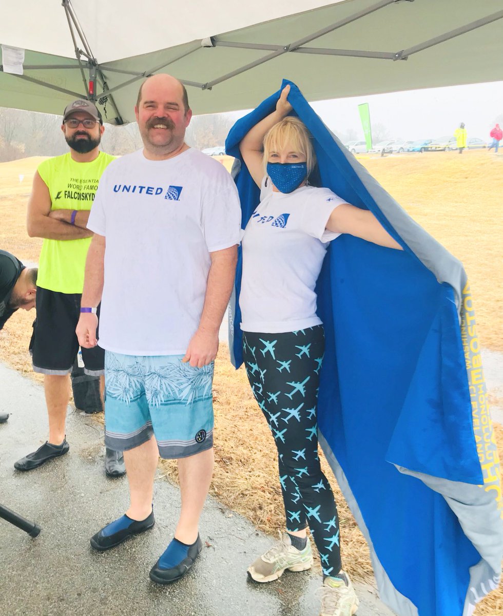 Polar Plunge day, and what’s a little rain? 😂 Thanks to all our sponsors who helped #TeamMCI raise $1100 for #SpecialOlympics athletes! ⁦@scndborn⁩ ⁦@weareunited⁩ ⁦@MitchellDonise⁩ ⁦@GBieloszabski⁩ ⁦@DBP_sfo⁩ #EveryActionCounts