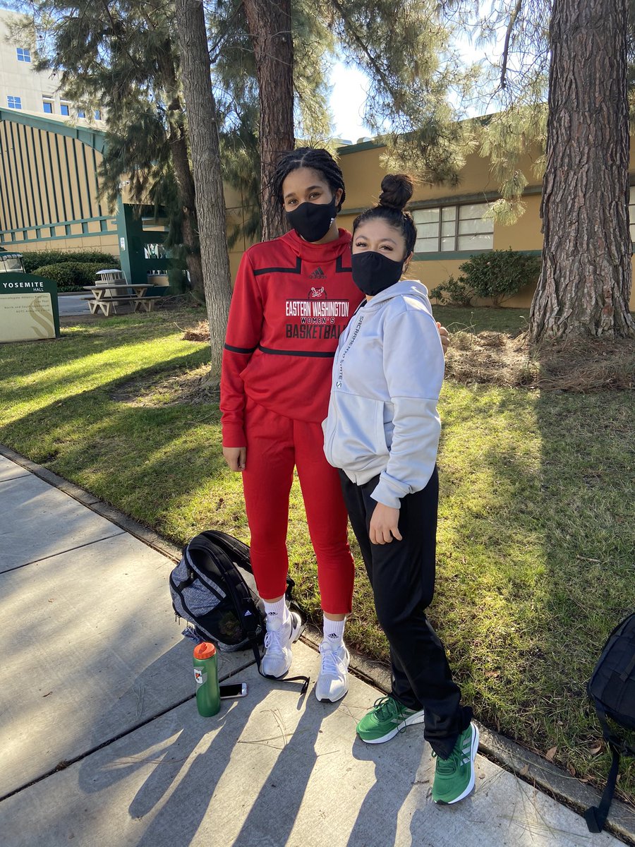 MC_Raiders's tweet photo. With Sacramento State hosting Eastern Washington in women’s basketball this week-end it meant former @MCraidersWBB teammates @brittvb03 and @jazzmmiinn21 would be foes for a few hours @CoachKP_MC #WeAreMC https://t.co/eeCdjon2GC