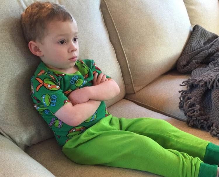 MosesSierra's tweet photo. Me buying &amp; holding $DOGE vs me watching it drop https://t.co/kZ1ZdYPk3y