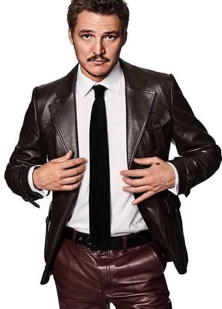 Pedro Pascal and Lady Gaga in matching outfits ~ A thread