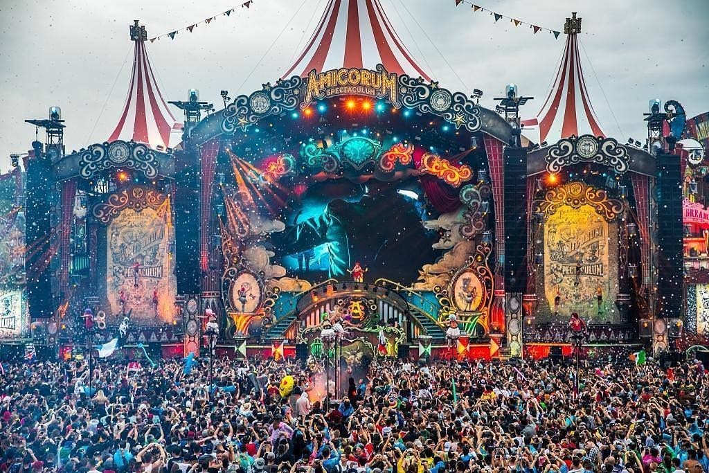 NeverEndsTur's tweet photo. Saudades de um Circo... 😍😍

#tomorrowland #tomorrowland2013 #tomorrowland2014 #tomorrowland2015 #tomorrowland2016 #tomorrowland2017 #tomorrowland2018 #tomorrowland2019 #tomorrowland2020 #Tomorrowland2021 #tomorrowlandbrasil #tomorrowlandbr #tomorrowlandbrasil2015 https://t.co/fjfUG1hO0k