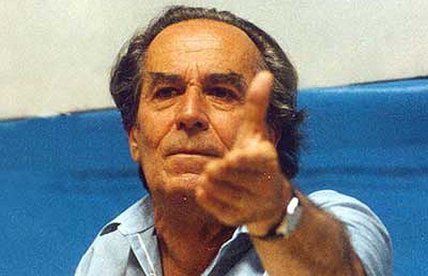 mariocolman's tweet image. Wilson Ferreira Aldunate
"Que al país le vaya mal puede ser el objetivo que persigan solamente malnacidos o criminales. Gente que desee que al gobierno,que es decir al país,le vaya mal, no merece su condición nacional".

Hoy vuelve a tener total vigencia.