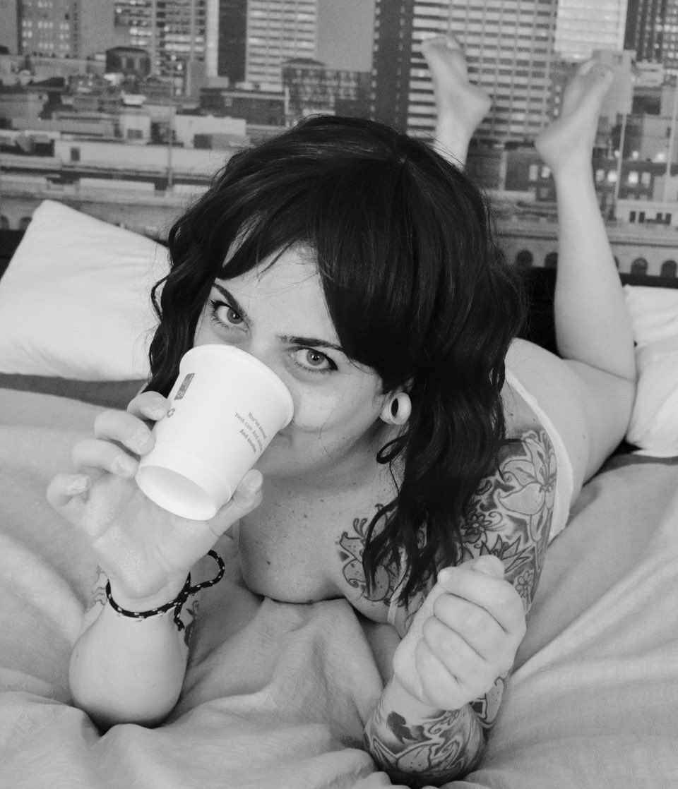 AltariaCommand1's tweet image. Ready to hear the new music for our videos? 🎧

Commander is working on it right now, just for YOU 😘

onlyfans.com/alt.c ✨💥

#newmusic #ASMR #2021goals #altc #ListenToUs #franzia #crispwhite #fireball #whiskey #askmeanything #clip #SaturdayVibes #SaturdayMotivation #movie