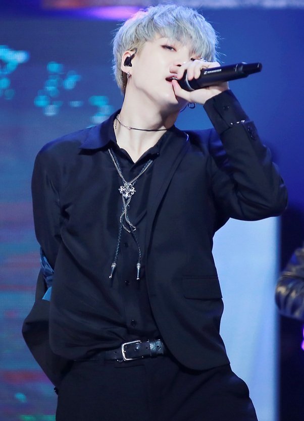 Yoongi as Black PantherWho's the King? Polite, respectful, and very caring for the people he is around and who he considers his friends. Loyal to his country, devoted to his people!   #BTSARMY  @BTS_twt