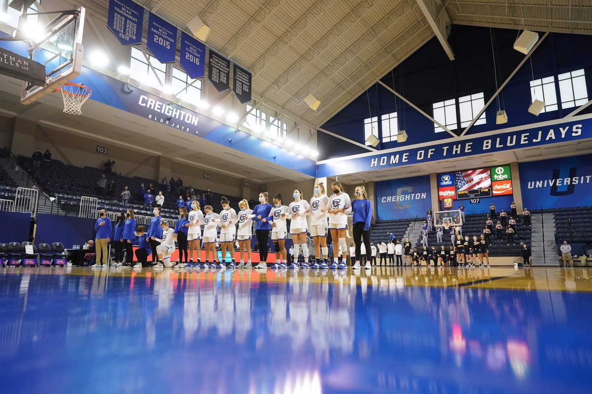 coolmancreative's tweet image. Couple favorites from today’s @CreightonWBB win over Georgetown.