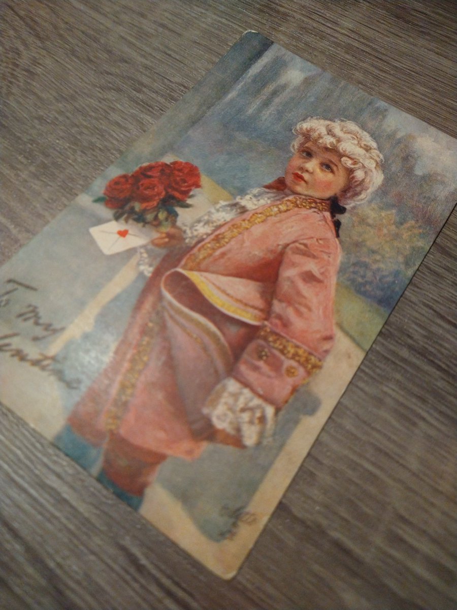 Malea_Ann_B's tweet photo. Valentine's Day is  approaching ~*~ all Valentine's themed items in my Etsy shop are on sale (ends Feb 7th):

https://t.co/CcjnniZjmg

#valentines #vintagevalentines #valentinecrafts https://t.co/TJK10zOwl1