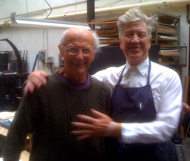 DarrellEpp's tweet photo. MOEBIUS with DAVID LYNCH at a printed press in Paris. https://t.co/Gg29EDqk42
