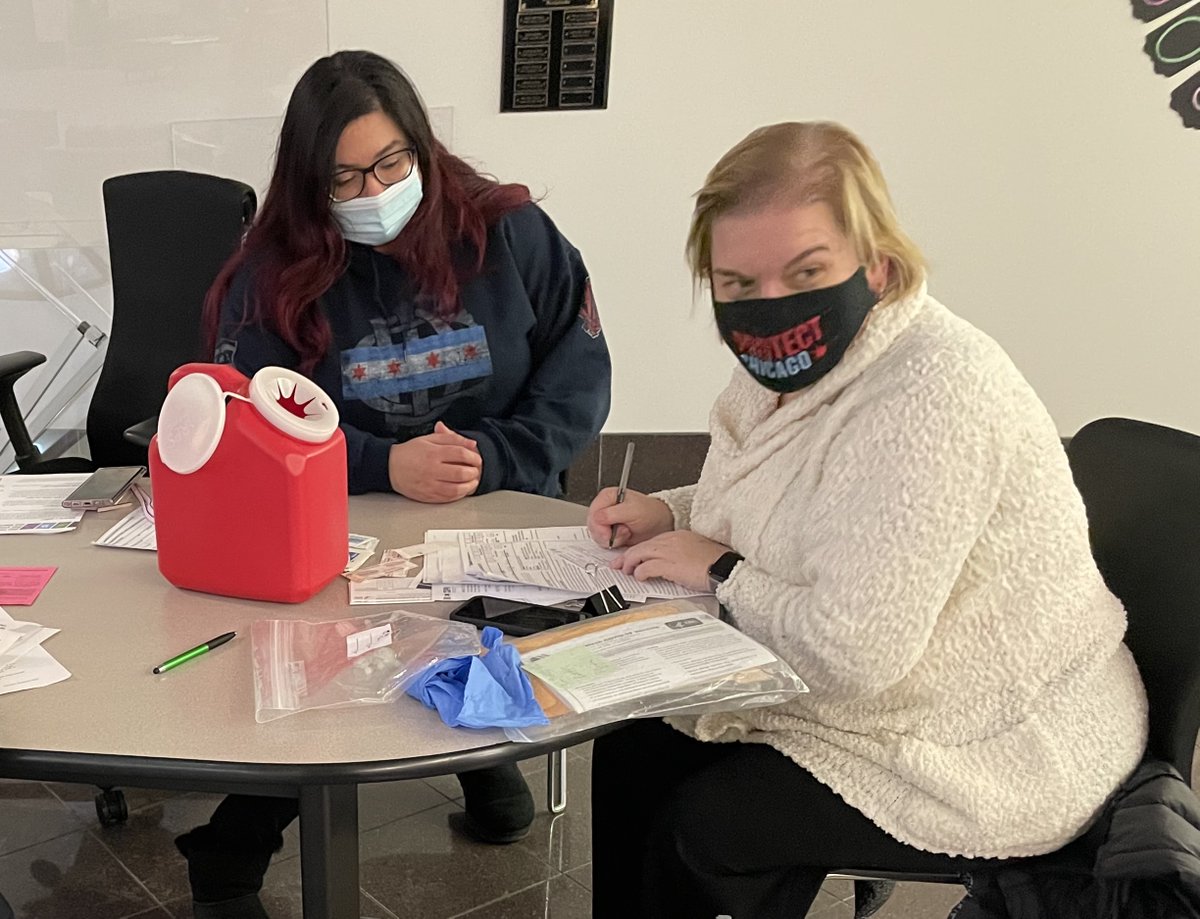 Wasted vaccine? No way.

Earlier today, Commissioner Arwady administered COVID-19 vaccines to some of our first responders, ensuring none was wasted in the city. Thanks <a href="/ChicagoOEMC/">Chicago OEMC</a>, not even a snowstorm can stop us. #ProtectChicago