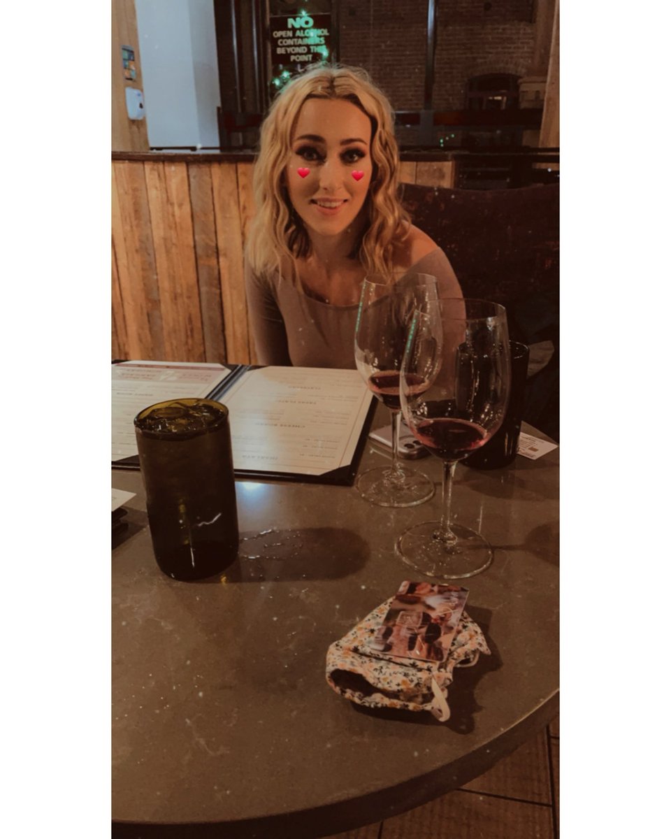 krammaur's tweet photo. Happy 25th Birthday to my Bai! 💞🎉👯‍♀️
#bdaytwins #galpals 
Can”t wait to see what this brings ya! https://t.co/9oAdozcWbp