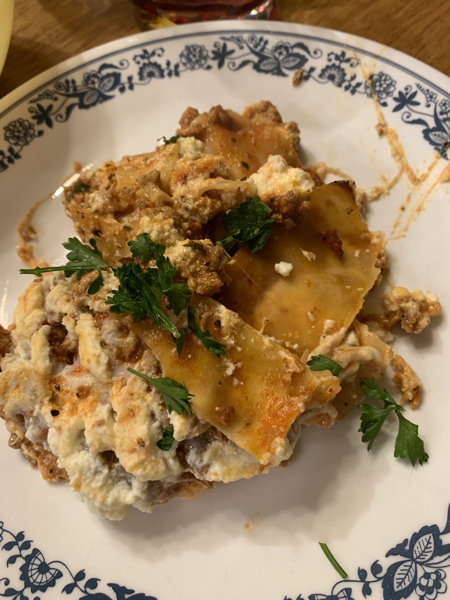 bethlandis9's tweet photo. Turned the last few weeks into “learn how to cook for the family”. Kids pick meals, prepare, serve and clean up. Win-win. @LandisJacob https://t.co/zuFMkMYFHy