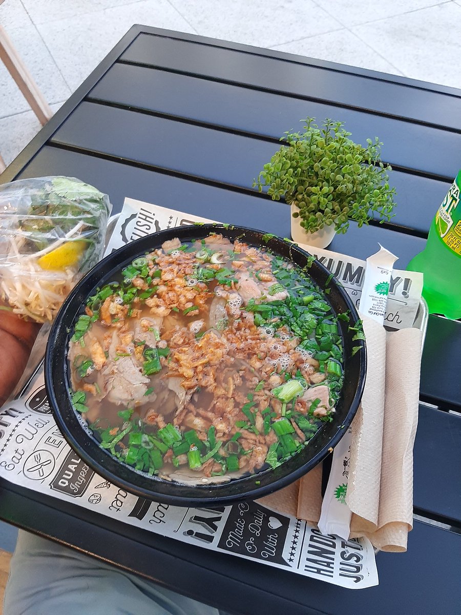 SeriousCash101's tweet photo. The biggest bowl  they had. https://t.co/uWYgDr9RO7