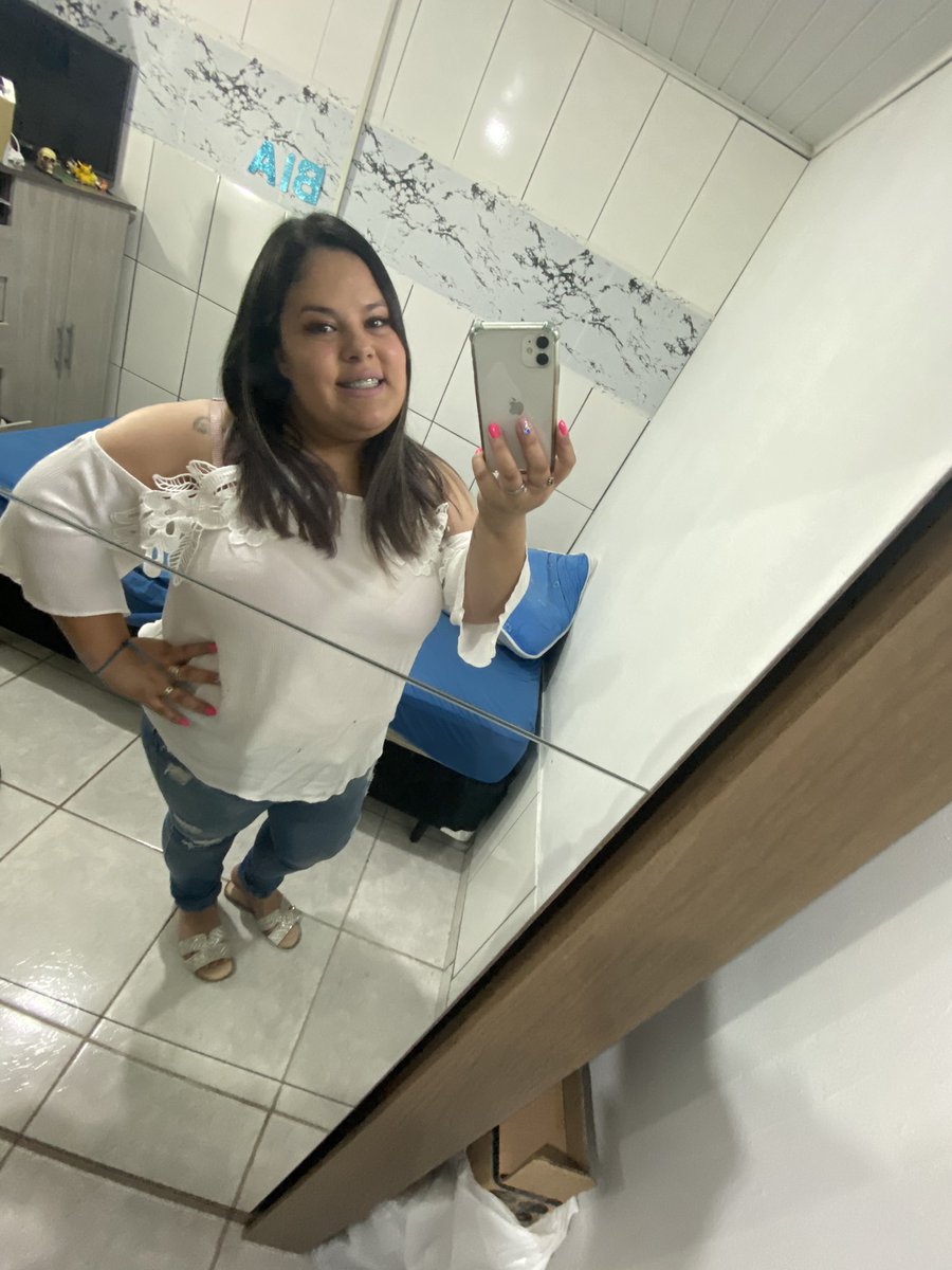 Biahrenata's tweet photo. Atualizando feed 😅 https://t.co/GhD1nfiPsZ