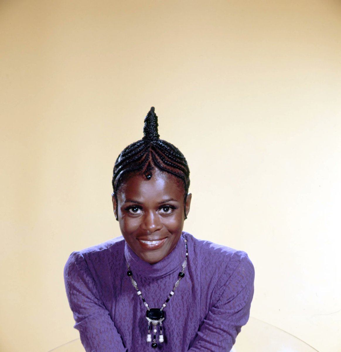 HistoryHeroes's tweet photo. Black is Beautiful | Cicely Tyson. No 1. #BlackTwitter https://t.co/F0PW6EWnsk
