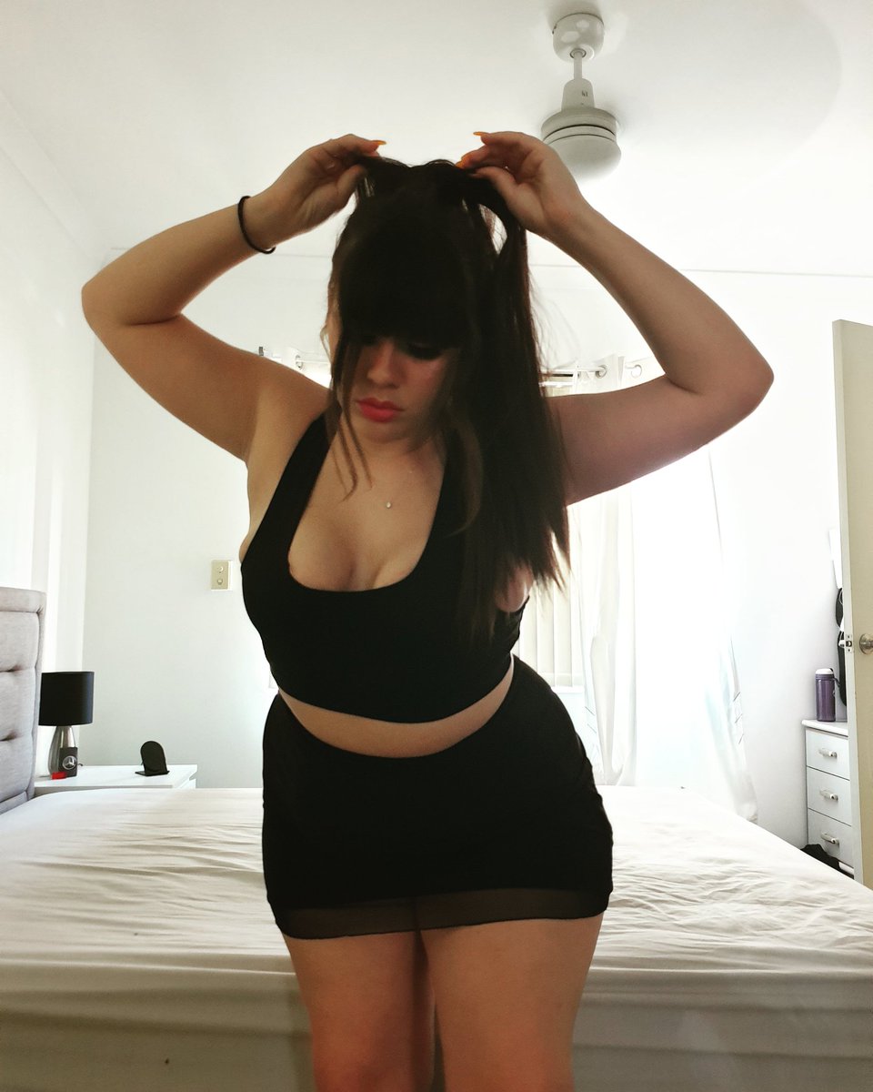 belletiori's tweet photo. A ride for you to subscribe to 🥵
🔥 Customs
🔥 Privates 
🔥 Videos 
🔥 Weekly posts 
🔥 Dick ratings 
🔥 Body ratings

https://t.co/YOhAAQ3Nwb
#OnlyFans #fieryheart #bbw #bigbooty #content #horny #australian #mummy #babygirl https://t.co/jwPNHBTcSu