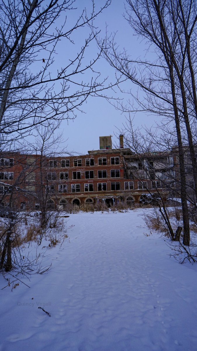 The most highly anticipated stop was at the abandoned San Haven State Asylum near the Canadian border in North Dakota. Next time I visit, I’ll try to not do so on a day with below zero (Fahrenheit) temperatures.