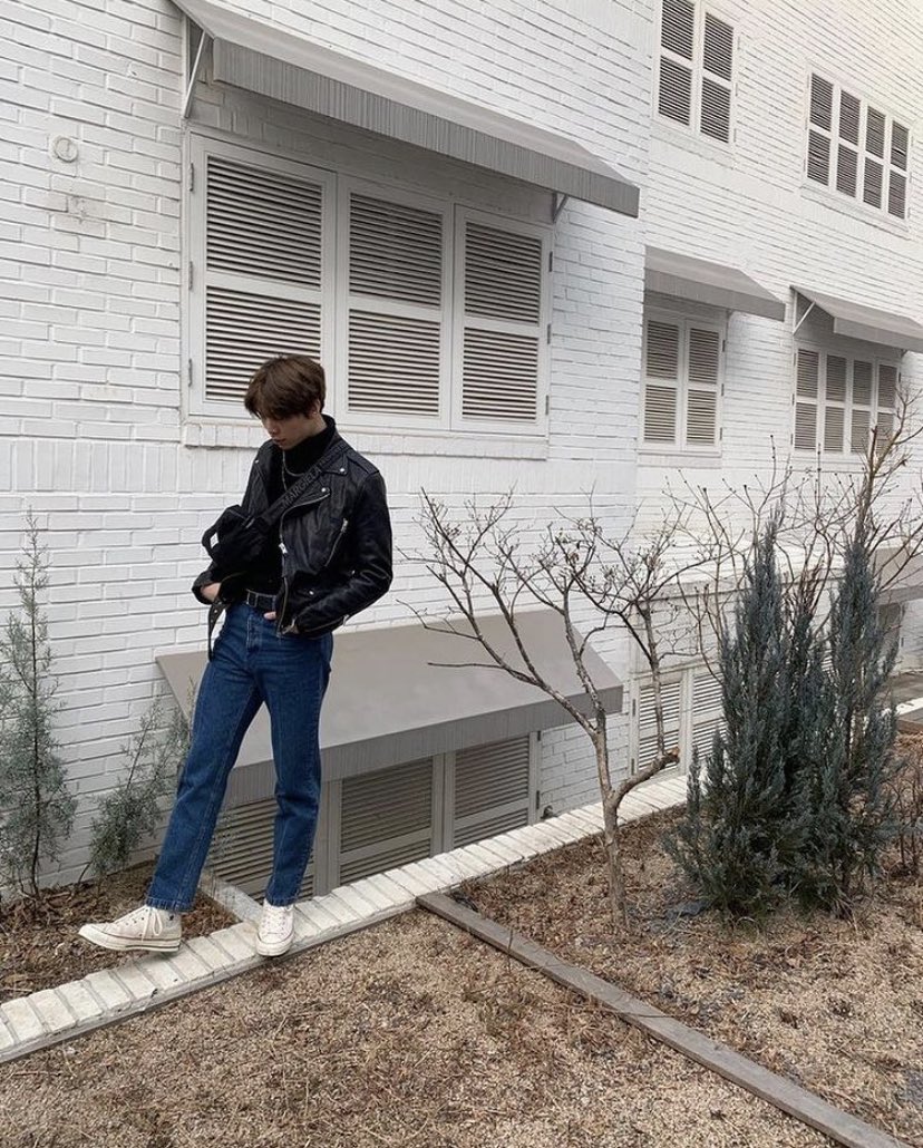 johnny’s drip (jrip) poses — a thread: