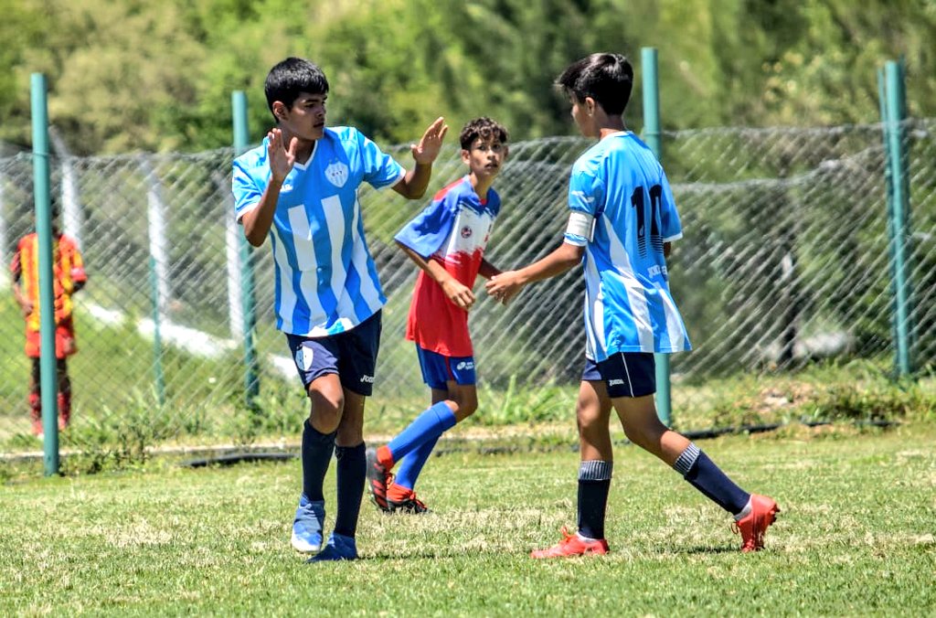 gytoficial's tweet photo. Fecha 7 Torneo de Verano #LSF 

7° División 
#GimnasiayTiro 4 #Cachorros 0

⚽️ Lisandro Tejerina x2, Yaco Gutiérrez, Juan Oviedo 

#VamosLosPibes 💙 https://t.co/o4T4KYYoS8