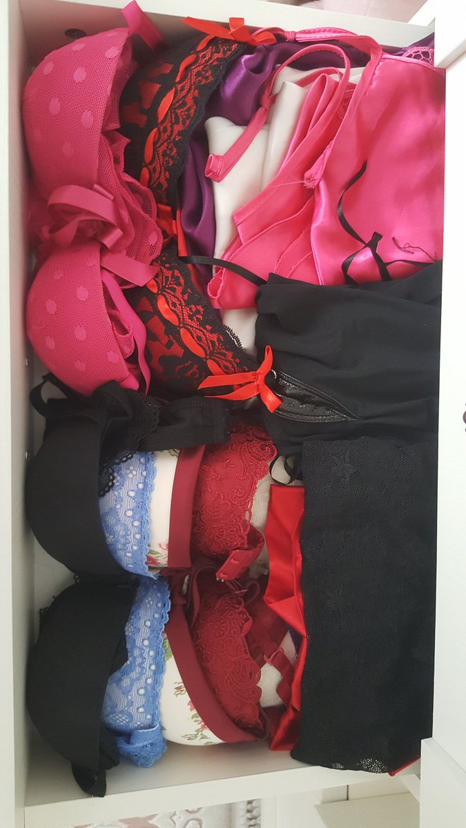 Türbanlı yengesinin hazine sandığını patlatan gizli takipçim 😃😃