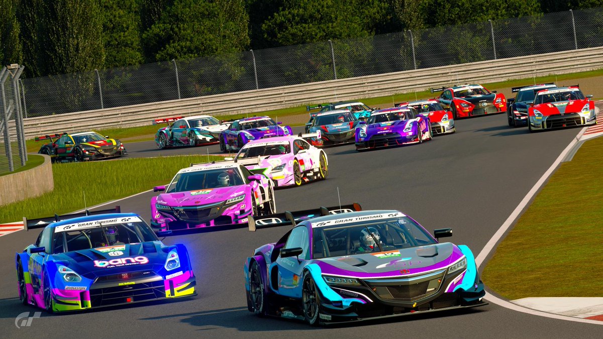 AMR_Krissy's tweet photo. Absolutely amazing racing in @Official_VRR #supercup today! Took the Miku car to twin P4's and nabbed a fast lap, but did it from the back of the field in both races. Really happy with the points haul, and had a blast going at it with a full grid!! #Simracing #eSports #fightGSR https://t.co/DJCVFiEKGJ