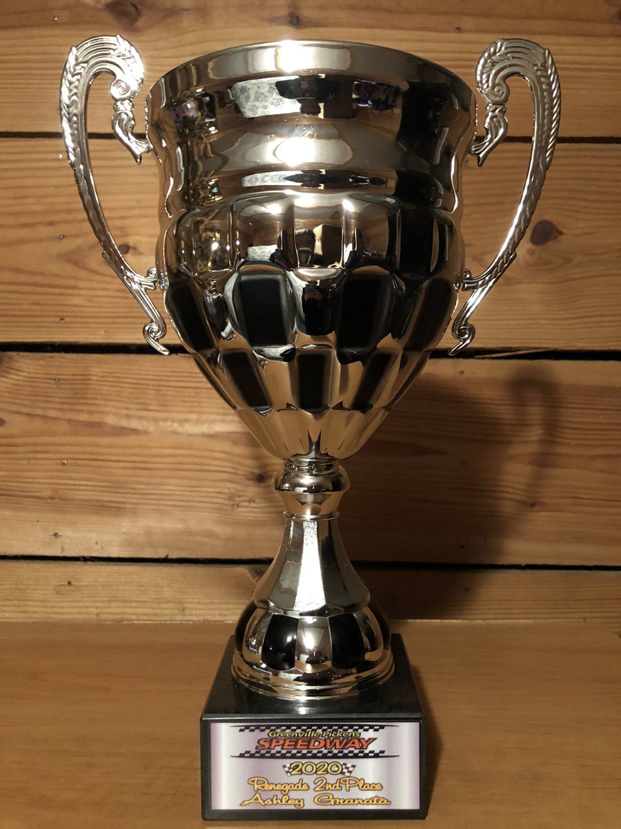 AshleyGranata's tweet photo. The 28 team brought home some hardware for the 2020 season. Congratulations to @JebKelleyRacing for winning the Pure Stock Championship and we had a 2nd in points for Renegade. https://t.co/vTkMlfql5E