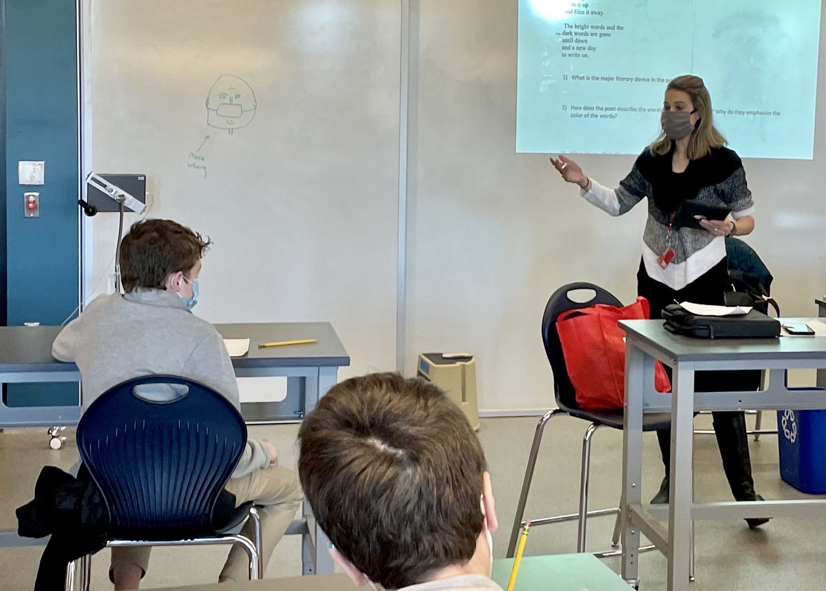 fairfieldprep's tweet photo. What’s it like to go to Fairfield Prep? On our Accepted Students Day, boys had an opportunity to take mini-classes and learn more about the Prep experience of Jesuit educational excellence! #PREPforDiscovery #PREPisFamily #JesuitEducated https://t.co/RRcgVH0y2f