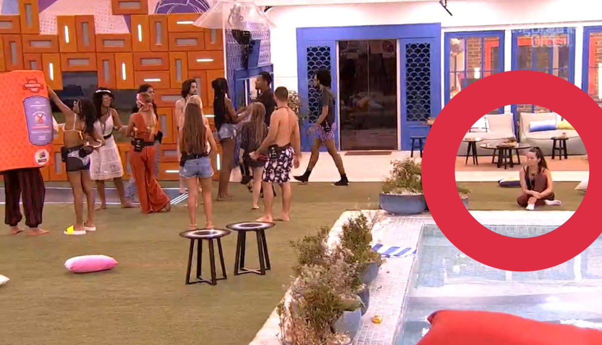 _ellenrabelo_'s tweet photo. tô passada com o tanto que a Karol é tóxica! Oq ela tá fzd é desumano! https://t.co/eCtkO841x7