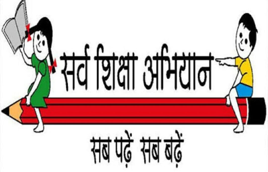 Does any one have guts to complaint to GOV of India to change this logo..because #JusticeIsBiased <a href="/ZeeNews/">Zee News</a> <a href="/myntra/">Myntra</a> <a href="/Flipkart/">Flipkart</a> <a href="/amazon/">Amazon</a> <a href="/ndtv/">NDTV</a> <a href="/PMOIndia/">PMO India</a> <a href="/AmitShah/">Amit Shah</a> <a href="/Swamy39/">Subramanian Swamy</a> <a href="/AUThackeray/">Aaditya Thackeray</a> <a href="/UNHumanRights/">UN Human Rights</a> <a href="/smritiirani/">Smriti Z Irani</a> <a href="/BBCHindi/">BBC News Hindi</a> <a href="/htTweets/">Hindustan Times</a> <a href="/TimesNow/">TIMES NOW</a> <a href="/Google/">Google</a>