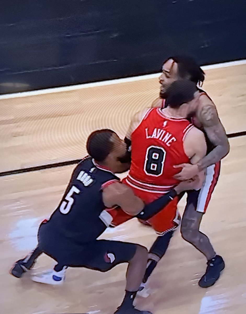 jason_sissing's tweet photo. I know games aren’t decided by a single call but another costly one from Danica Mosher... just horrendous. #notajumpball #stopdecidinggames #ChicagoBulls https://t.co/4KRmMv3vRF