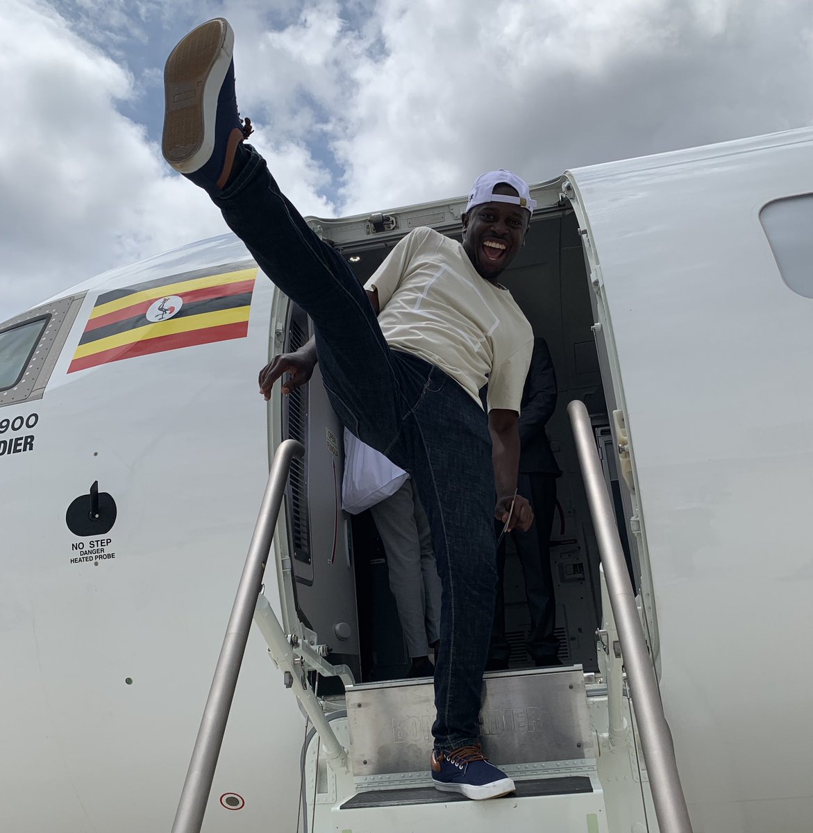 Lcmuha's tweet image. The bombardier experience was on point, I can’t wait to fly the #A330Neo #FlyUgandaAirlines #ANewWorld