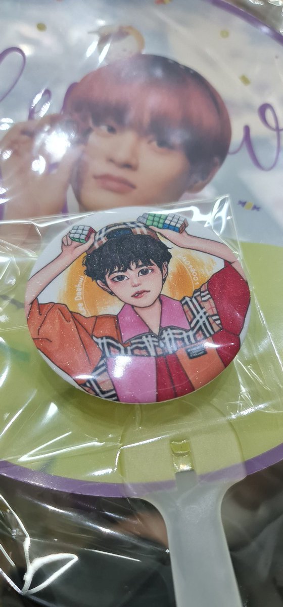 _5easonofAB6IX's tweet photo. น้องกระจกเหลืออีก 3 เซตสุดท้ายนะค้า
แต่ยังสามารถมารับพัดและของพิเศษอื่นๆ ได้อีกน้า

ขอบคุณทุกๆ คนมากนะคะ https://t.co/S4aHveFntn