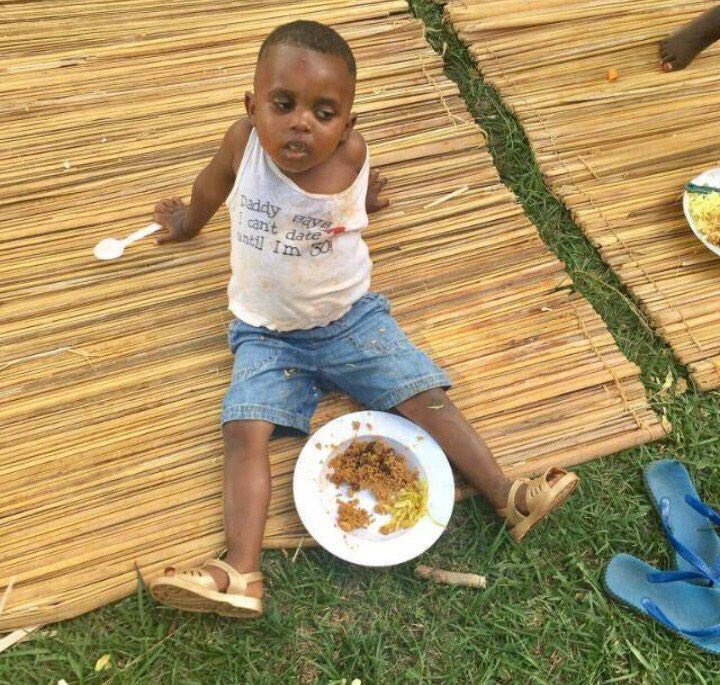 AFRO_AZANIAN's tweet photo. @TheBlackElton 😂😂😂😂 You did well. I was eating wild fruits too never bought groceries.. Saved 200k cash https://t.co/oEiNRwM8cx