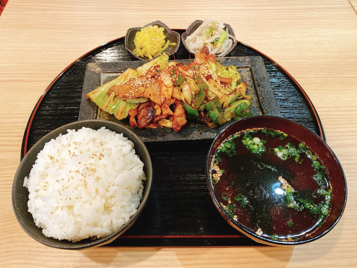 博多もつ鍋はらへった赤羽店 Harahetta Akaba Twitter