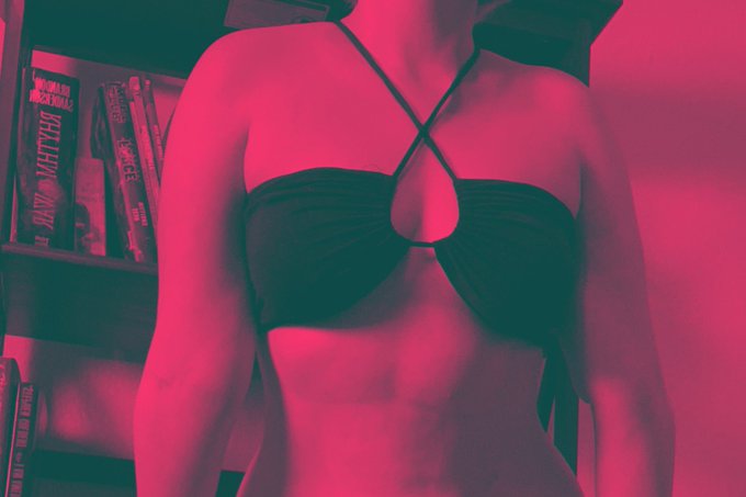 💕 pretty in pink 💕 https://t.co/JLSm03rMP1<a href="/tag/visavictims"class="tags"><span>#visavictims</span></a><a href="/tag/mastercensors"class="tags"><span>#mastercensors</span></a>