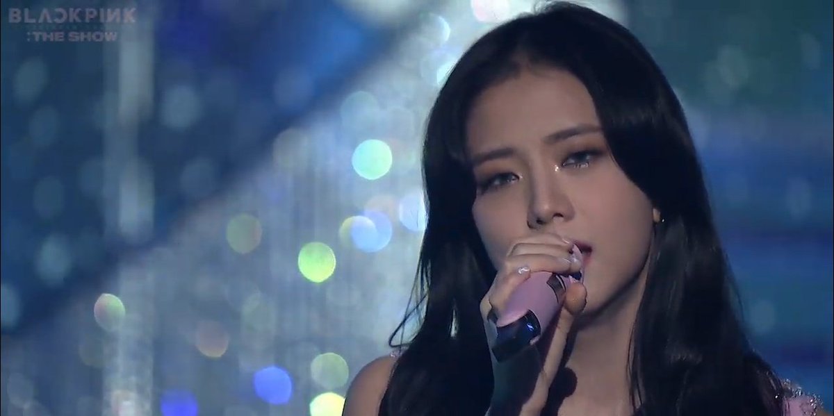 jichuhourly's tweet photo. you never know is kim jisoo's song https://t.co/YWrHxi99xm