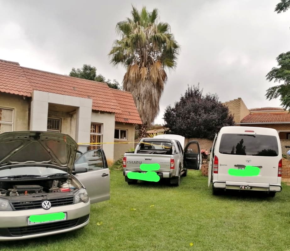 JoburgMPD's tweet image. Media Statement 

30 January 2021 

SUSPECT ARRESTED FOR HIGH CALIBRE WEAPONS 

facebook.com/14314563605174…