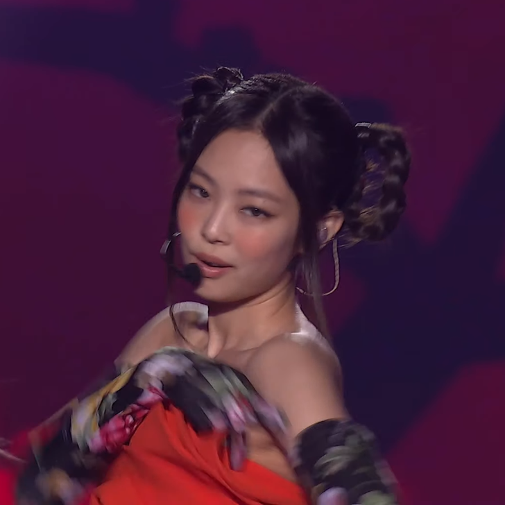 ลุคนี้ปังเยี่ยวแตก สิบร้อยพันหมื่นแสนล้าน