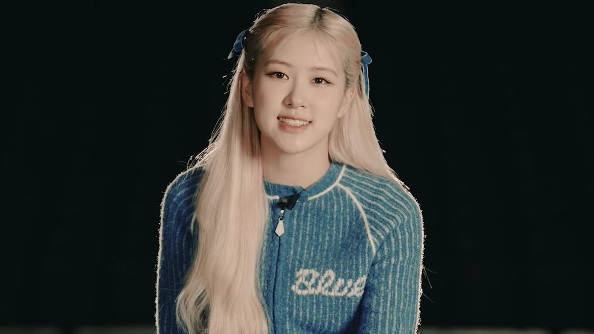 rosie tweet media