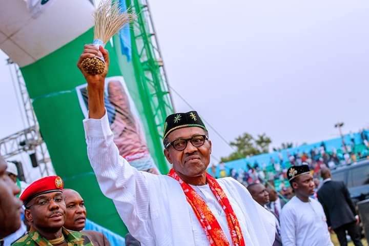 MalaTujjani73's tweet photo. #2YearsMemory.
President @MBuhari attends Campaign rally in Cross River State on 30th Jan 2019, PHOTOS:📸 @BayoOmoboriowo https://t.co/7qrVw9EZyk