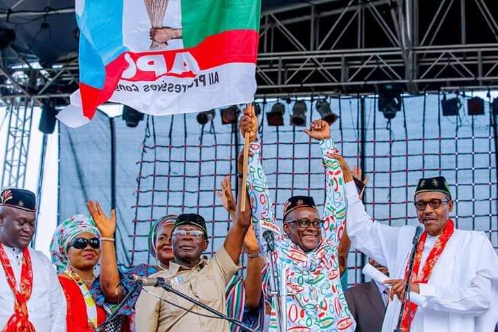 MalaTujjani73's tweet photo. #2YearsMemory.
President @MBuhari attends Campaign rally in Cross River State on 30th Jan 2019, PHOTOS:📸 @BayoOmoboriowo https://t.co/7qrVw9EZyk