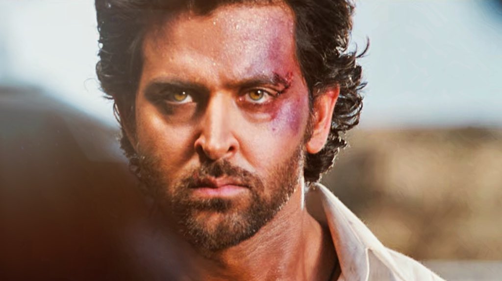 Ppl often wonder how a person can be mad abt a film Here is the answer why I call "Agneepath will remain irreplaceable " Proud fan of this film Proud fan of  @iHrithik  #HrithikRoshan  #Agneepath